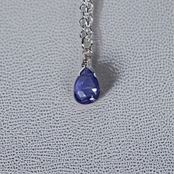 Genuine Tanzanite Pendant Necklace! - Picture 7 of 10